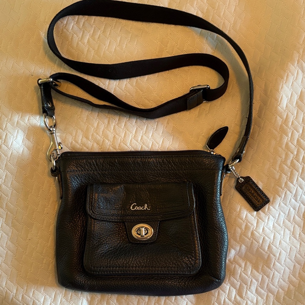 Coach Black Leather Shoulder Bag